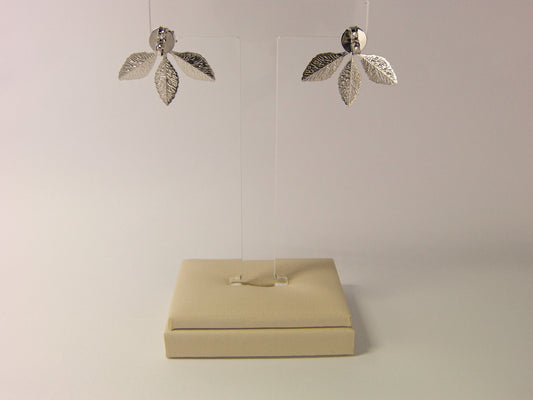 BRINCO 3 FOLHAS PLATINA