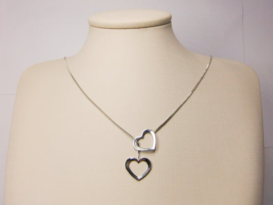 COLAR GRAVATA CORAÇÃO VAZADO PLATINA