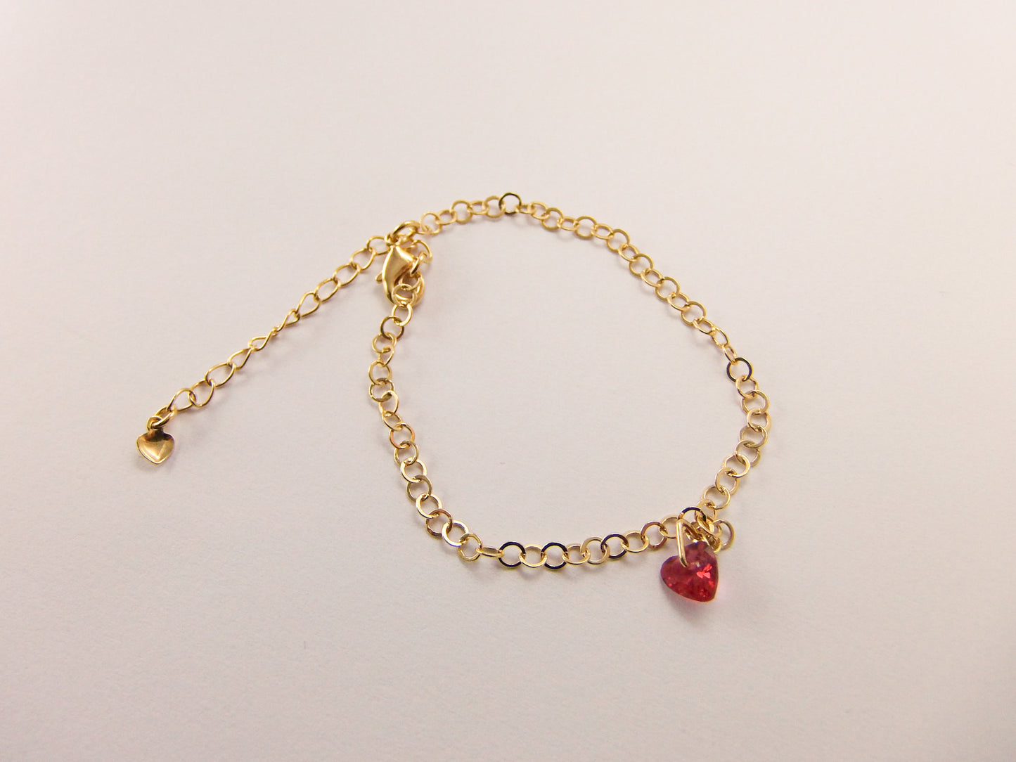 PULSEIRA ELOS PINGENTE CORAÇÃO VERMELHO